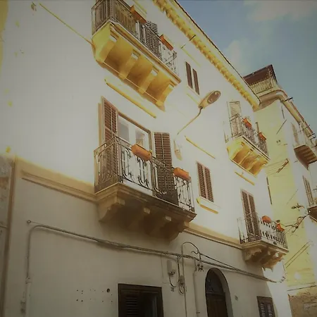 Palazzo Cutelli Bed&book Bed and breakfast 4*